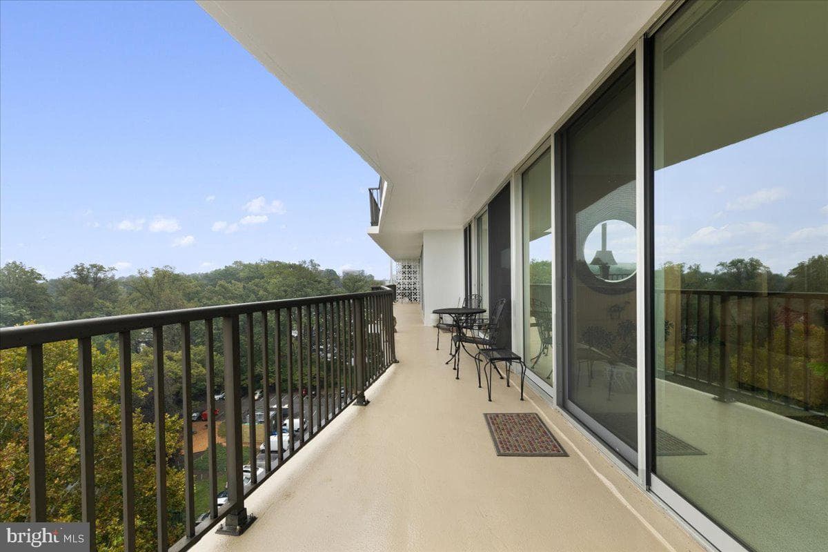 3333 University Boulevard W #1101 photo 30