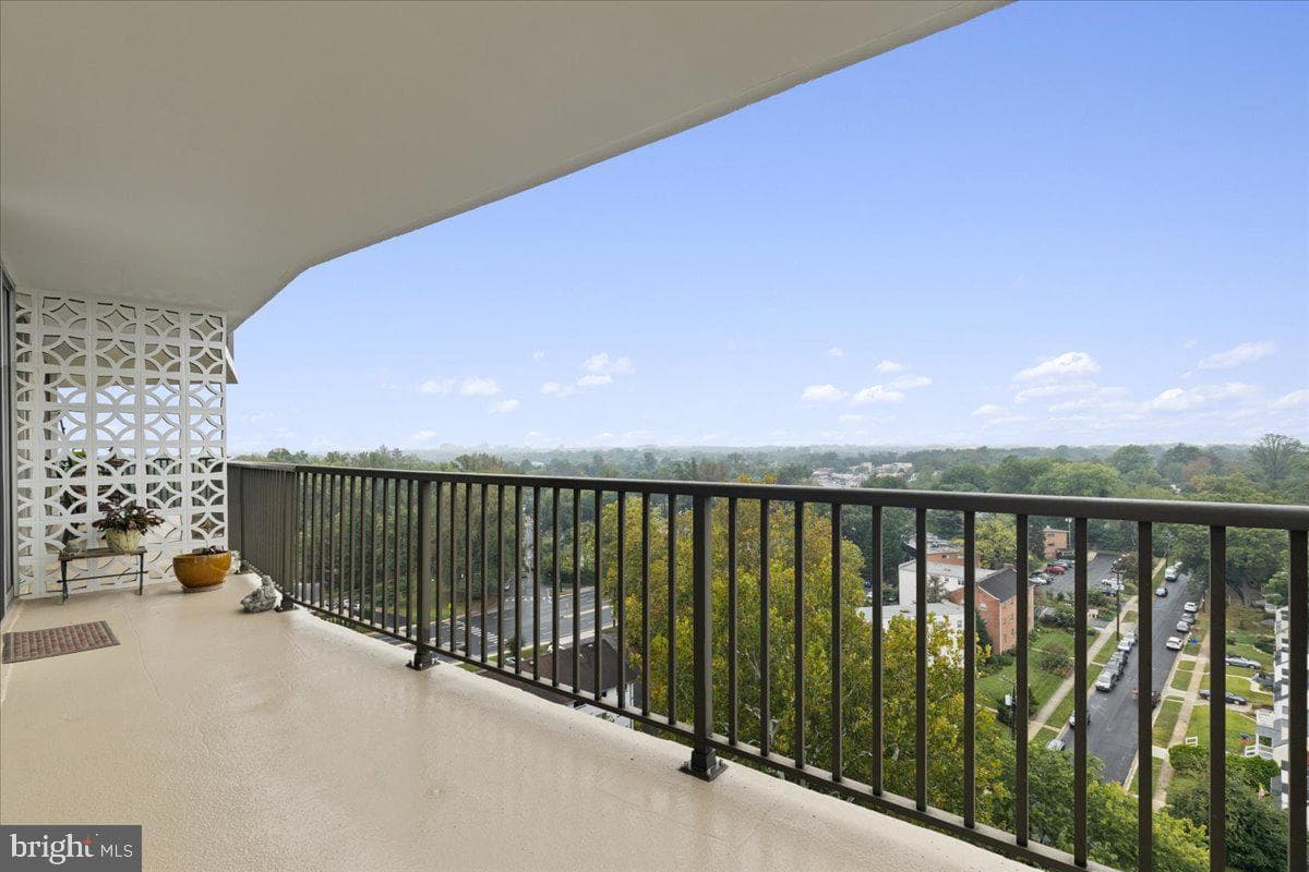 3333 University Boulevard W #1101 photo 31