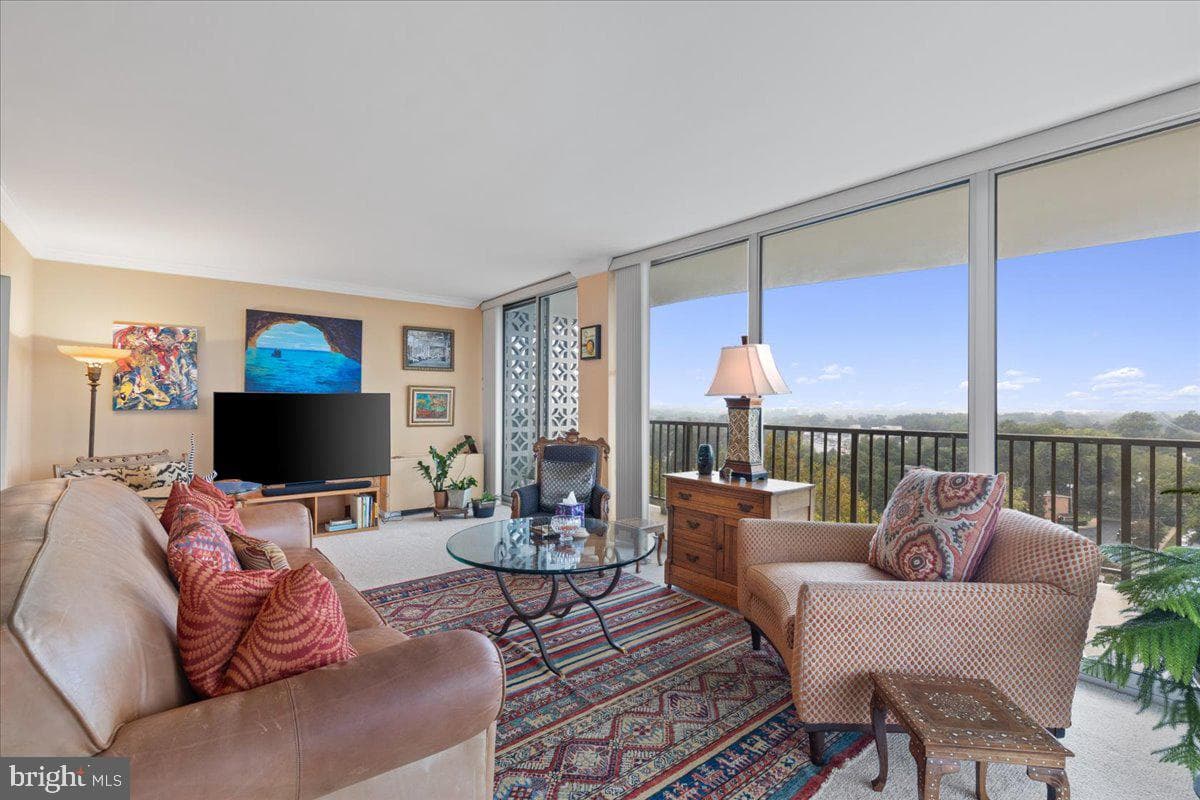 3333 University Boulevard W #1101 photo 6