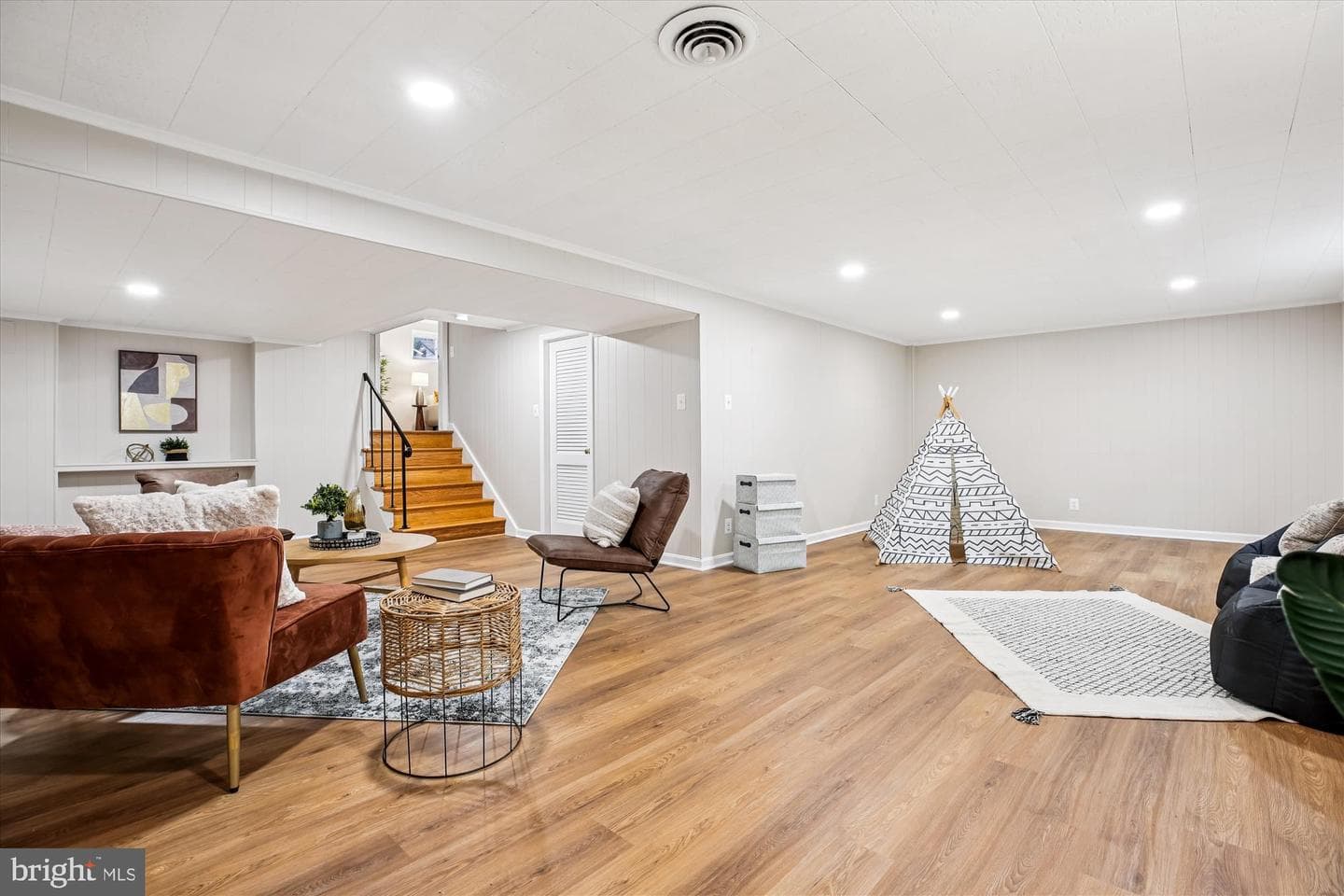 9409 Linden Avenue photo 40