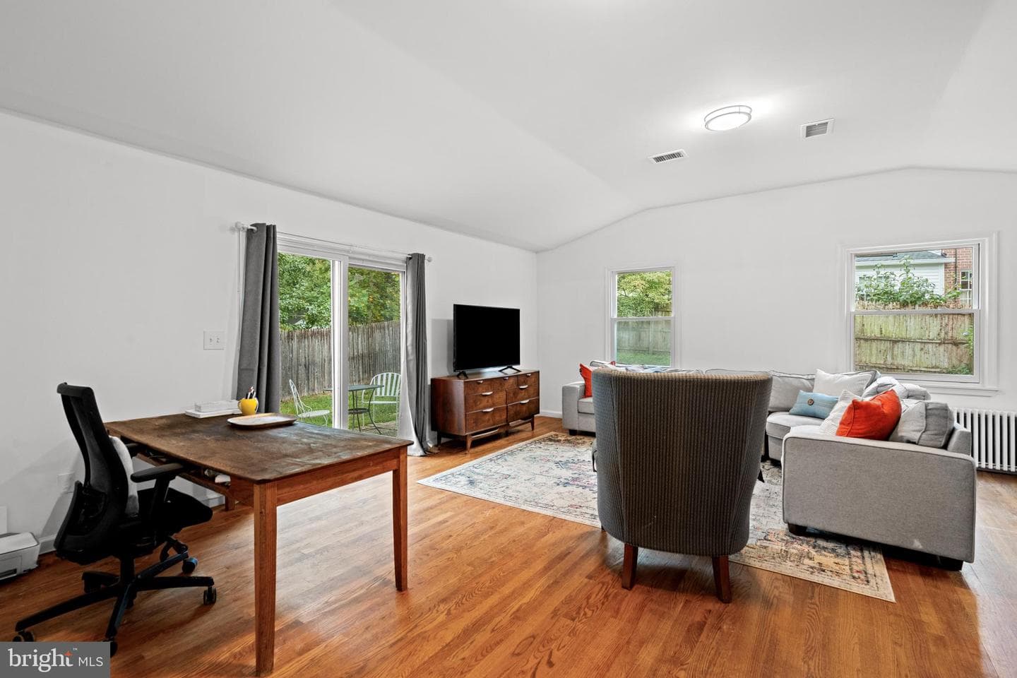 5011 Baltimore Avenue photo 21