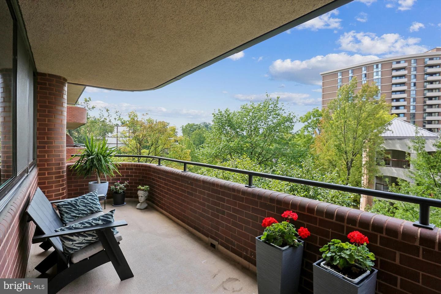 4550 N Park Avenue N #208 photo 6
