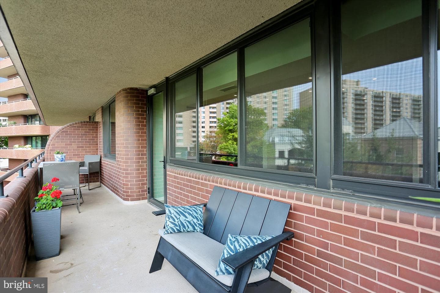 4550 N Park Avenue N #208 photo 8