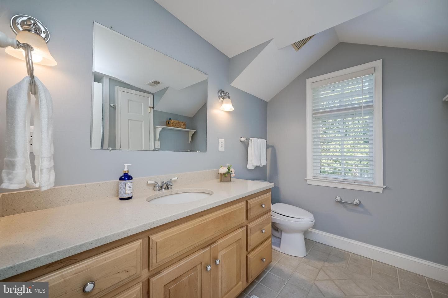6004 Winnebago Road photo 44