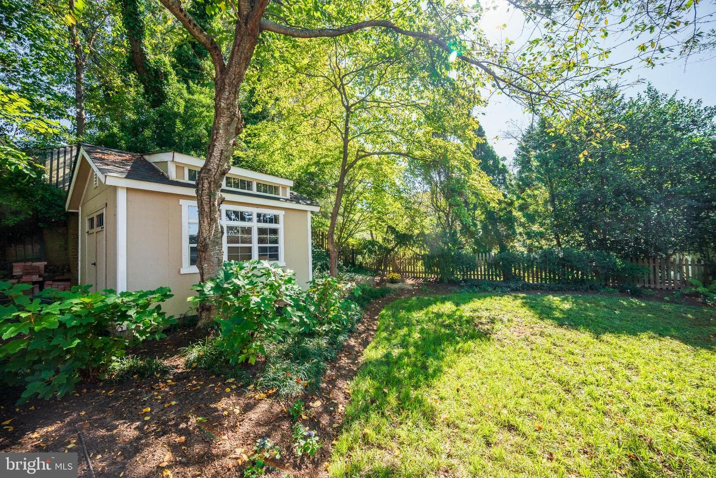 6004 Winnebago Road photo 55