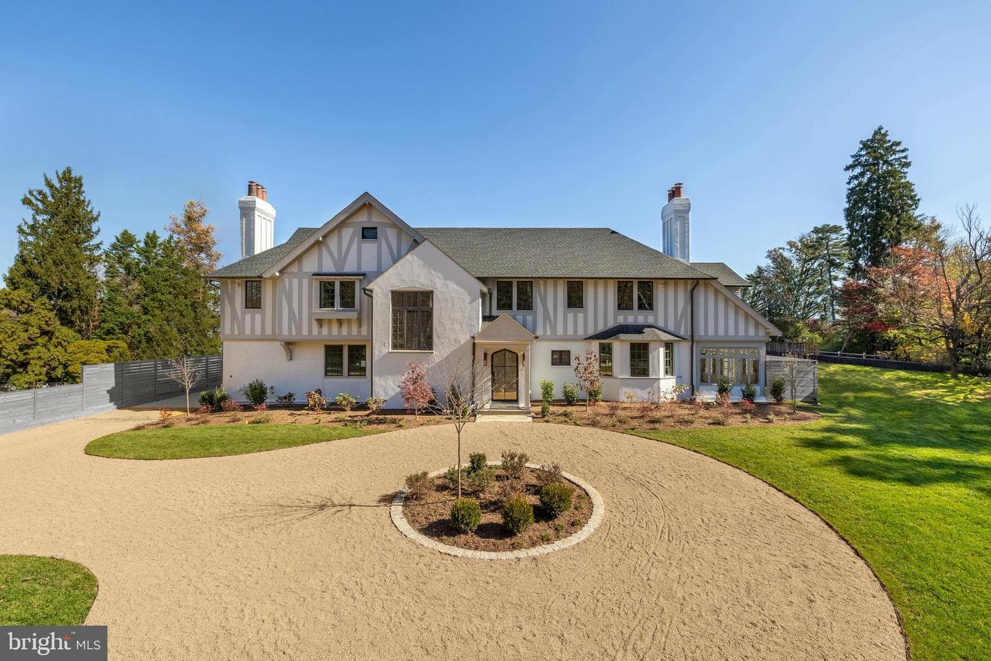 7611 Fairfax Road photo 41