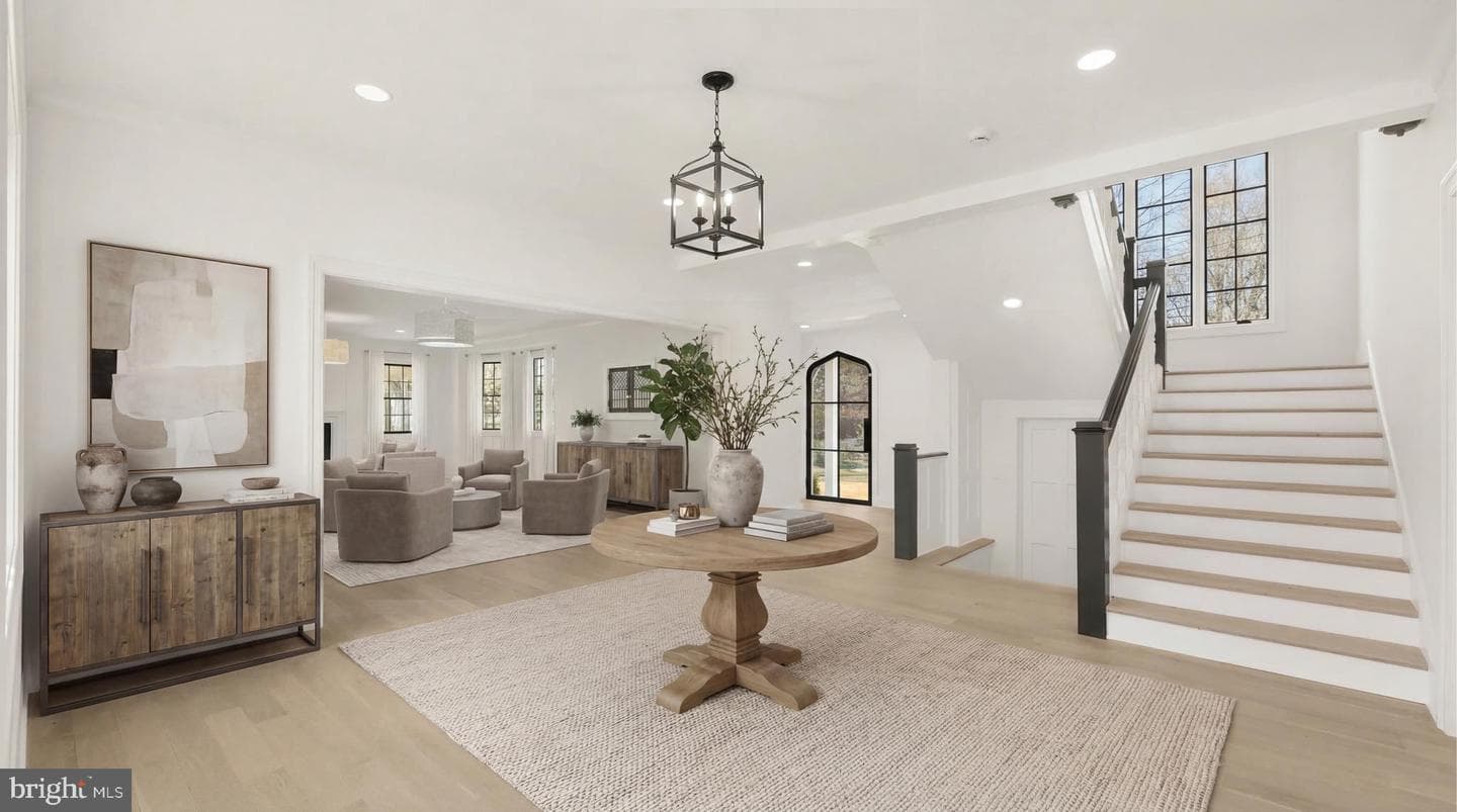 7611 Fairfax Road photo 6