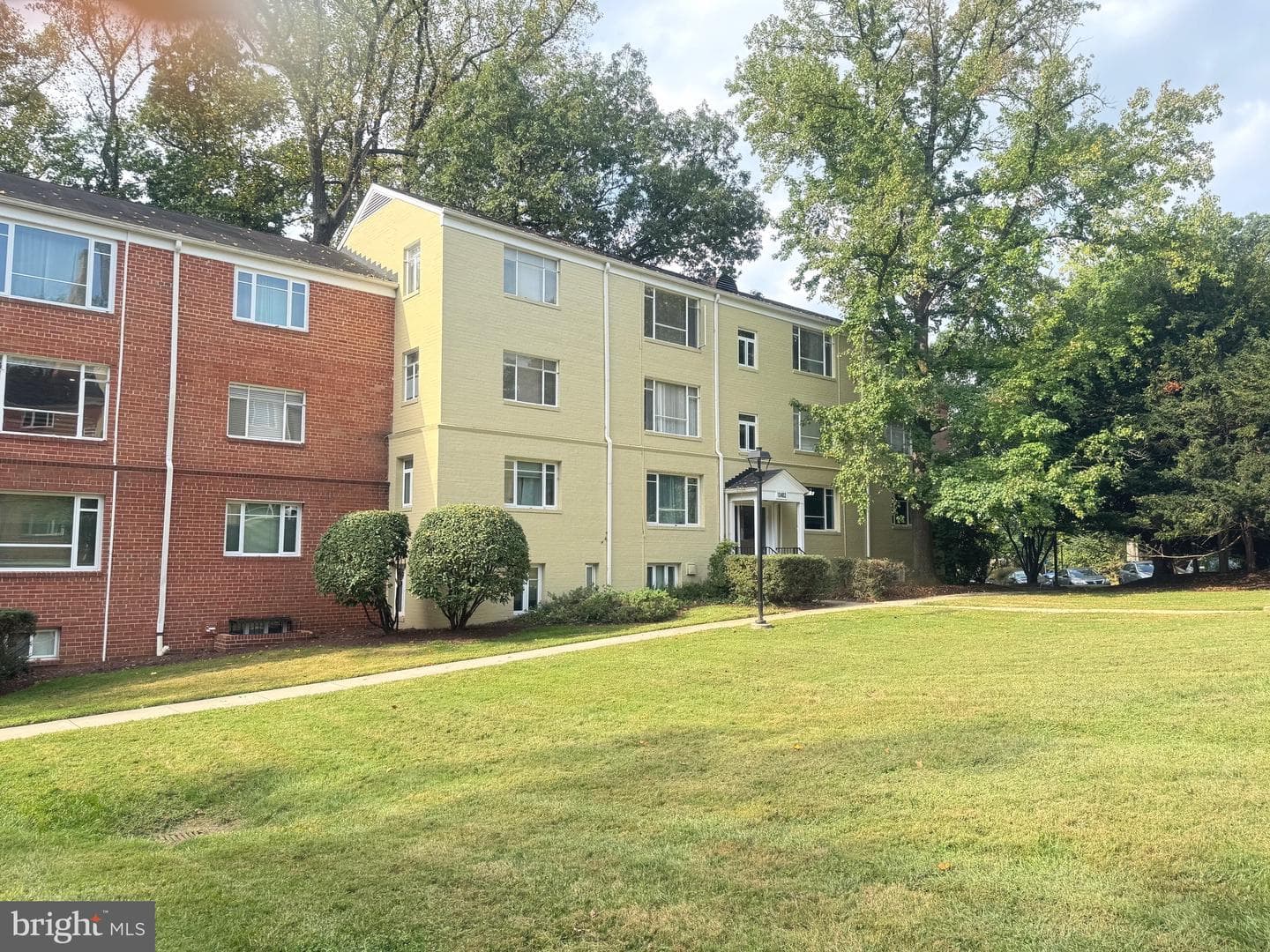 10403 Montrose Avenue #10403 photo 16