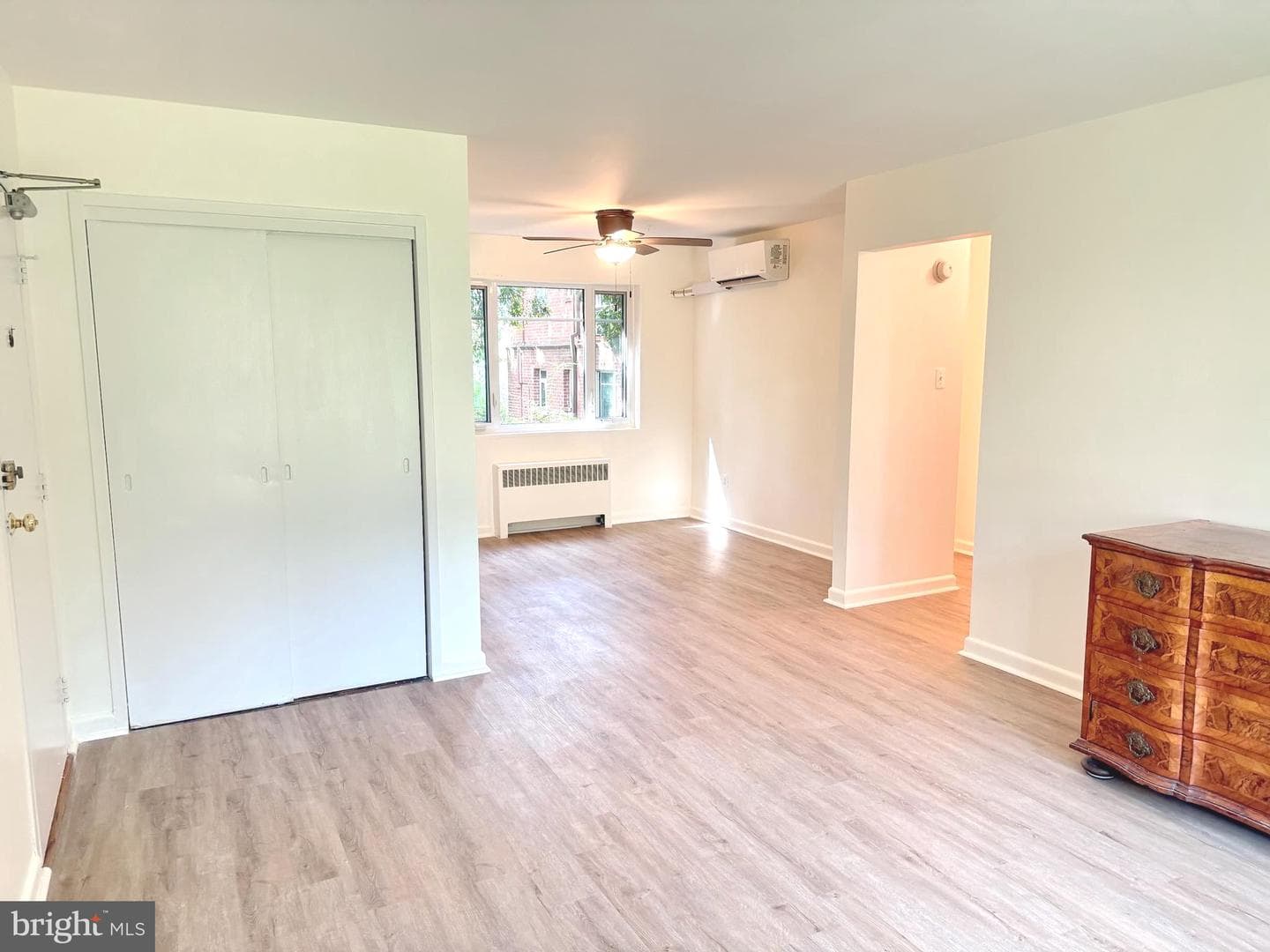 10403 Montrose Avenue #10403 photo 7