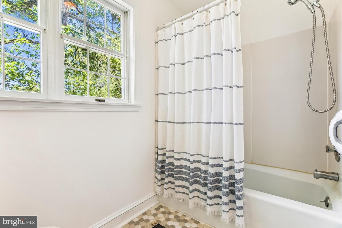 1750 Overlook Drive photo 29