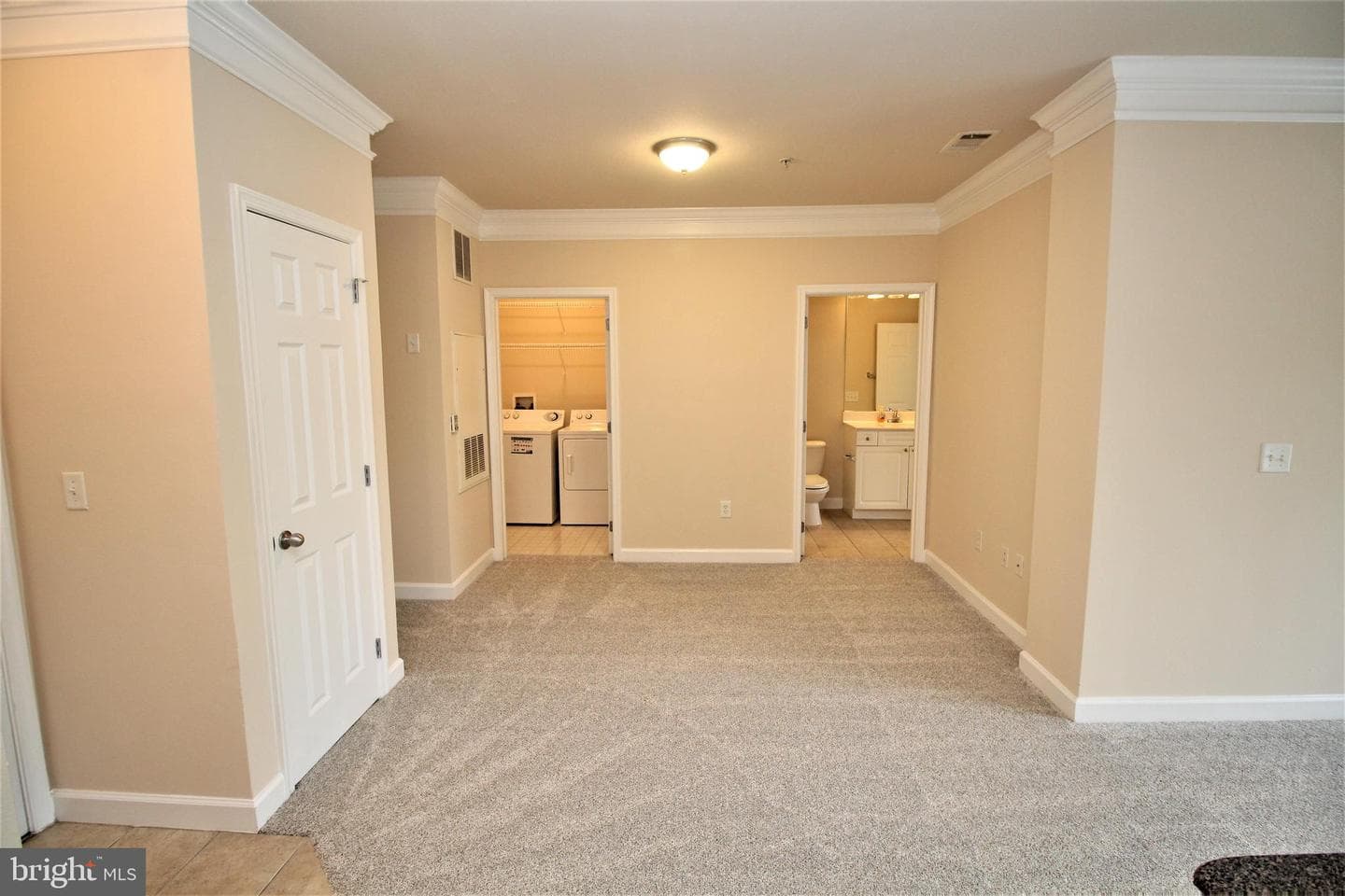 501 Hungerford Drive #137 photo 10