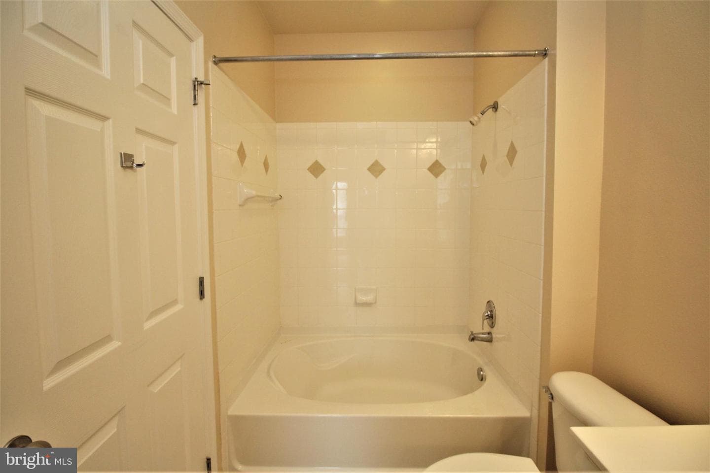 501 Hungerford Drive #137 photo 13