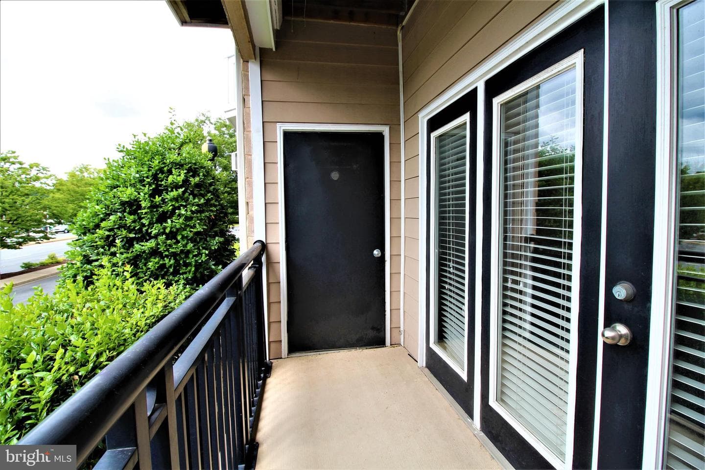 501 Hungerford Drive #137 photo 27