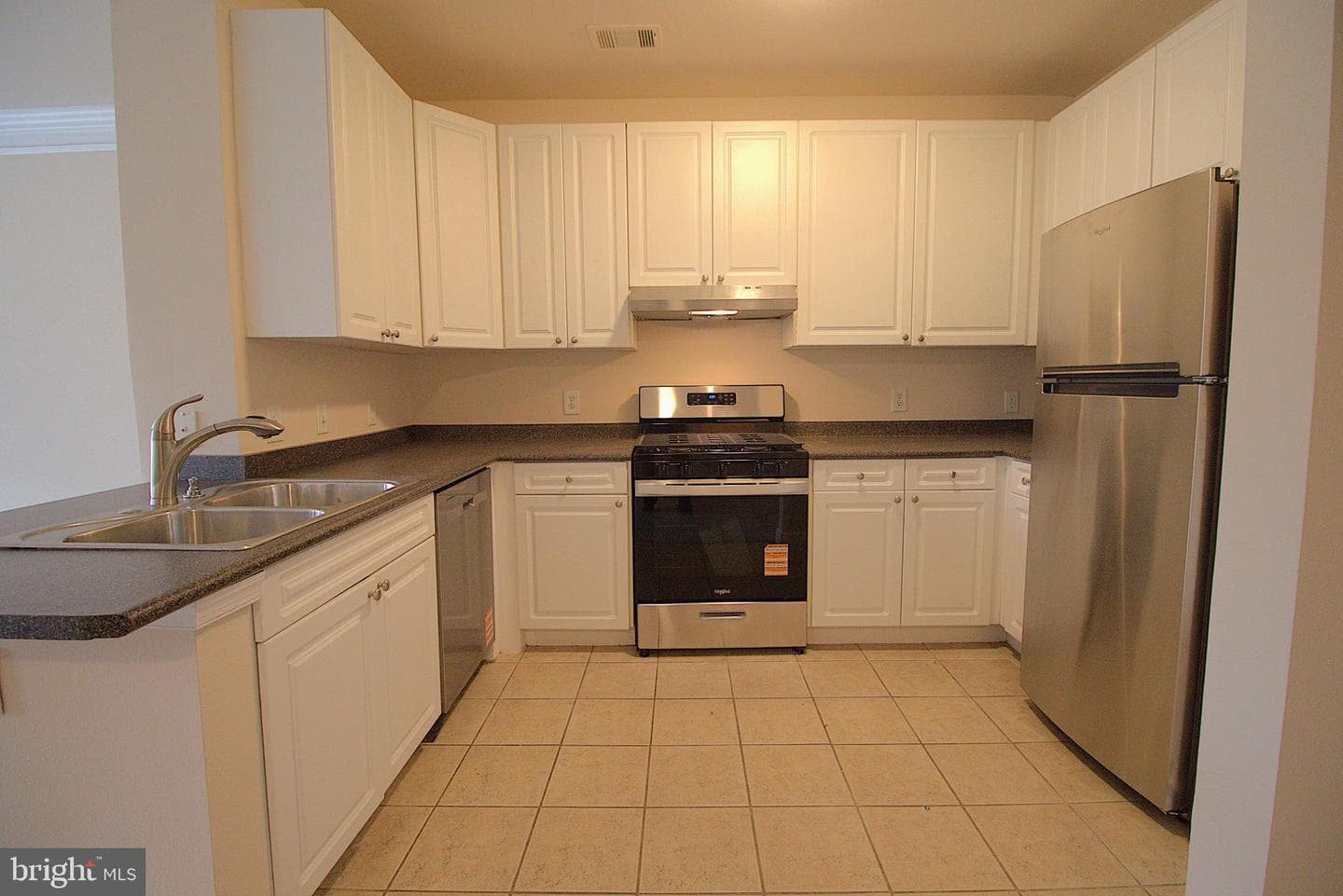 501 Hungerford Drive #137 photo 4