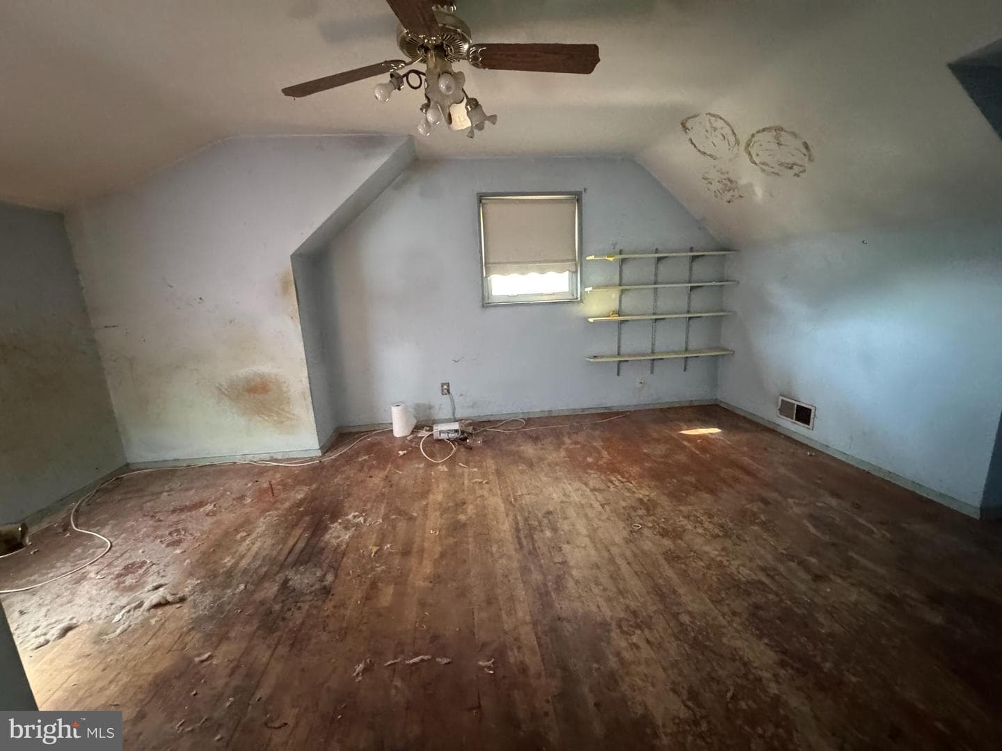 9403 New Hampshire Avenue photo 11