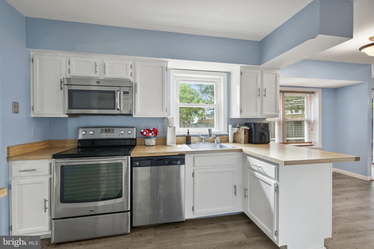2017 Serpentine Terrace photo 12