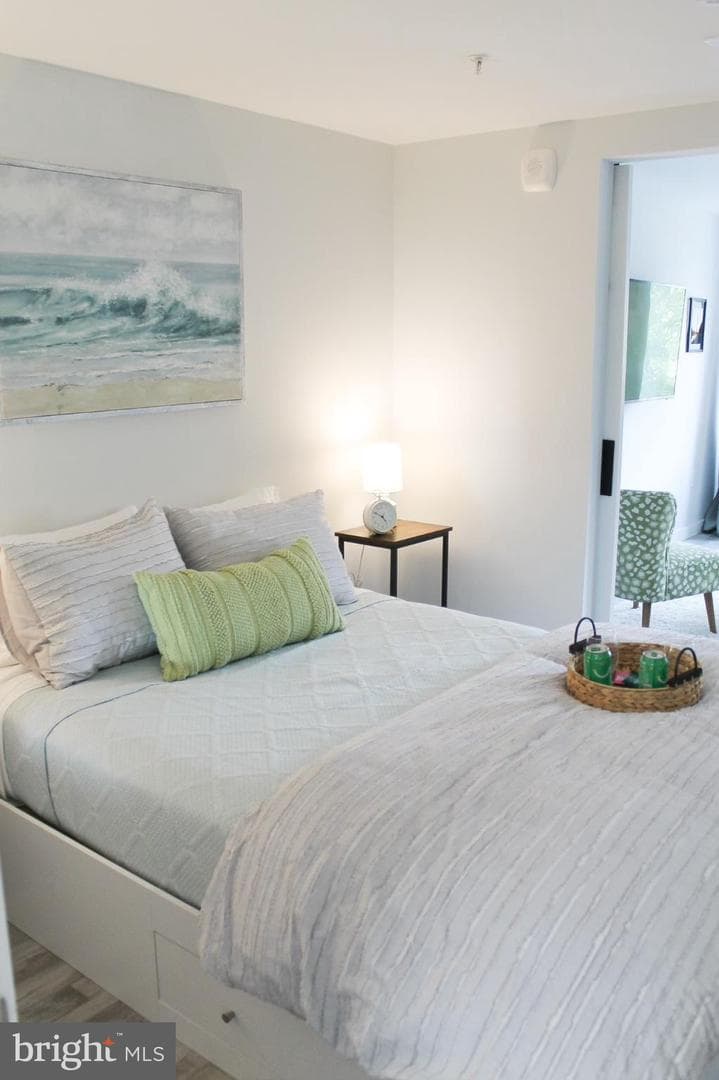 700 Roeder Road #405 photo 13