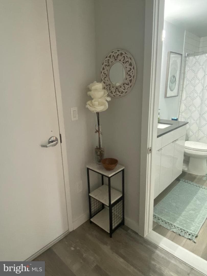700 Roeder Road #405 photo 15