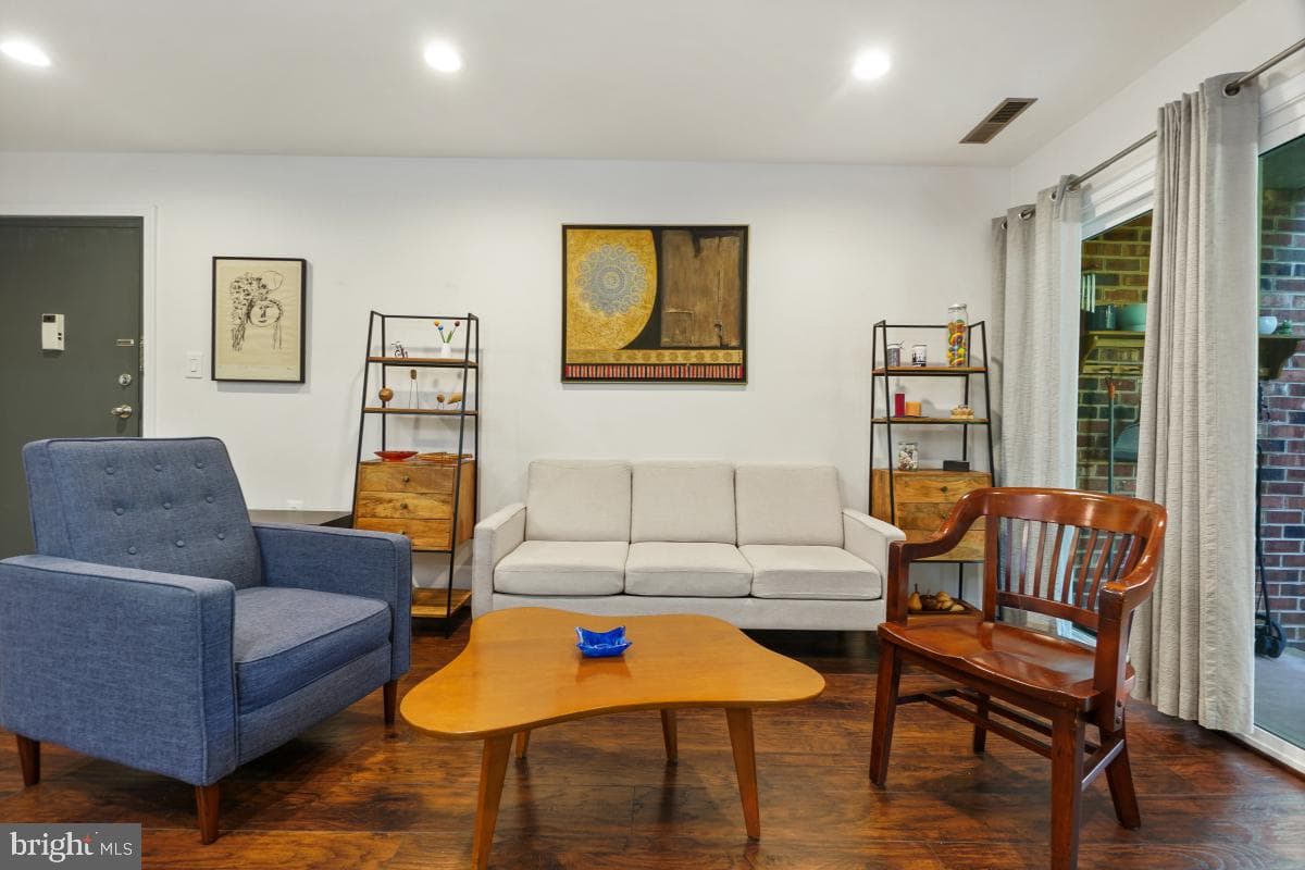 878 College Parkway #101 photo 13