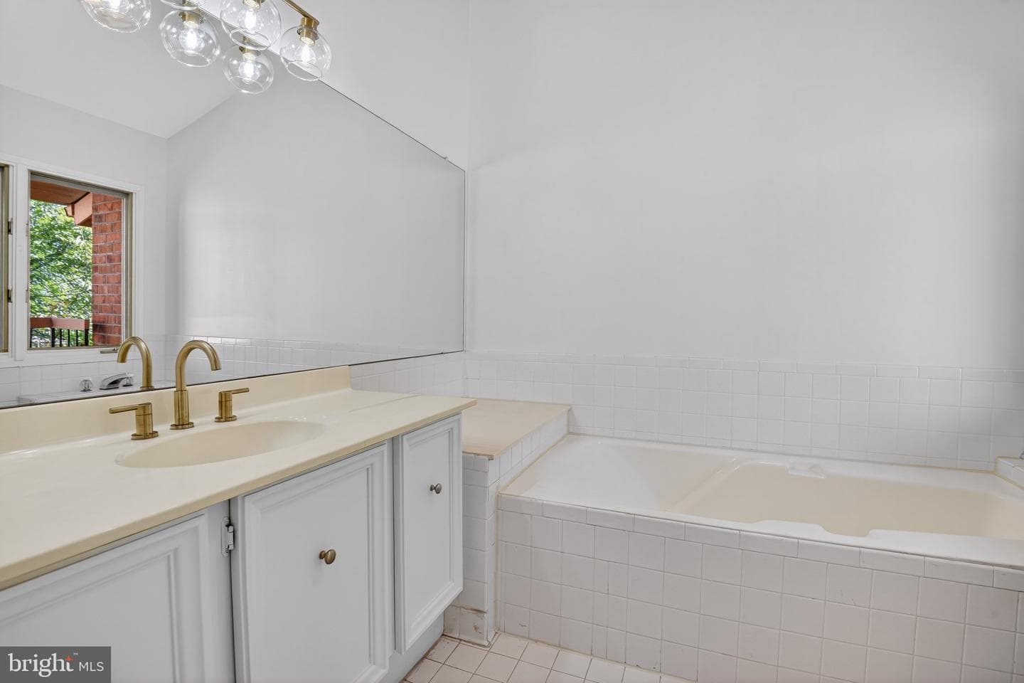 7819 Whiterim Terrace photo 24