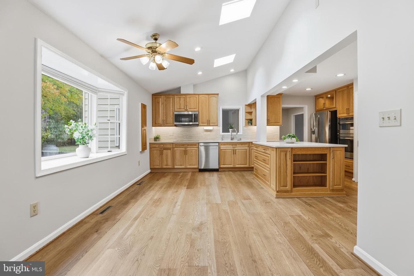 16504 Kipling Road photo 14