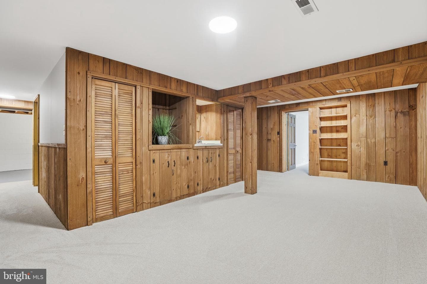 16504 Kipling Road photo 31