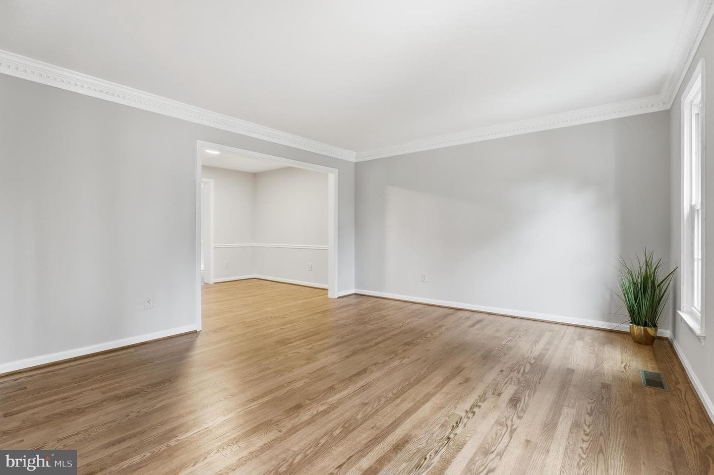 16504 Kipling Road photo 7