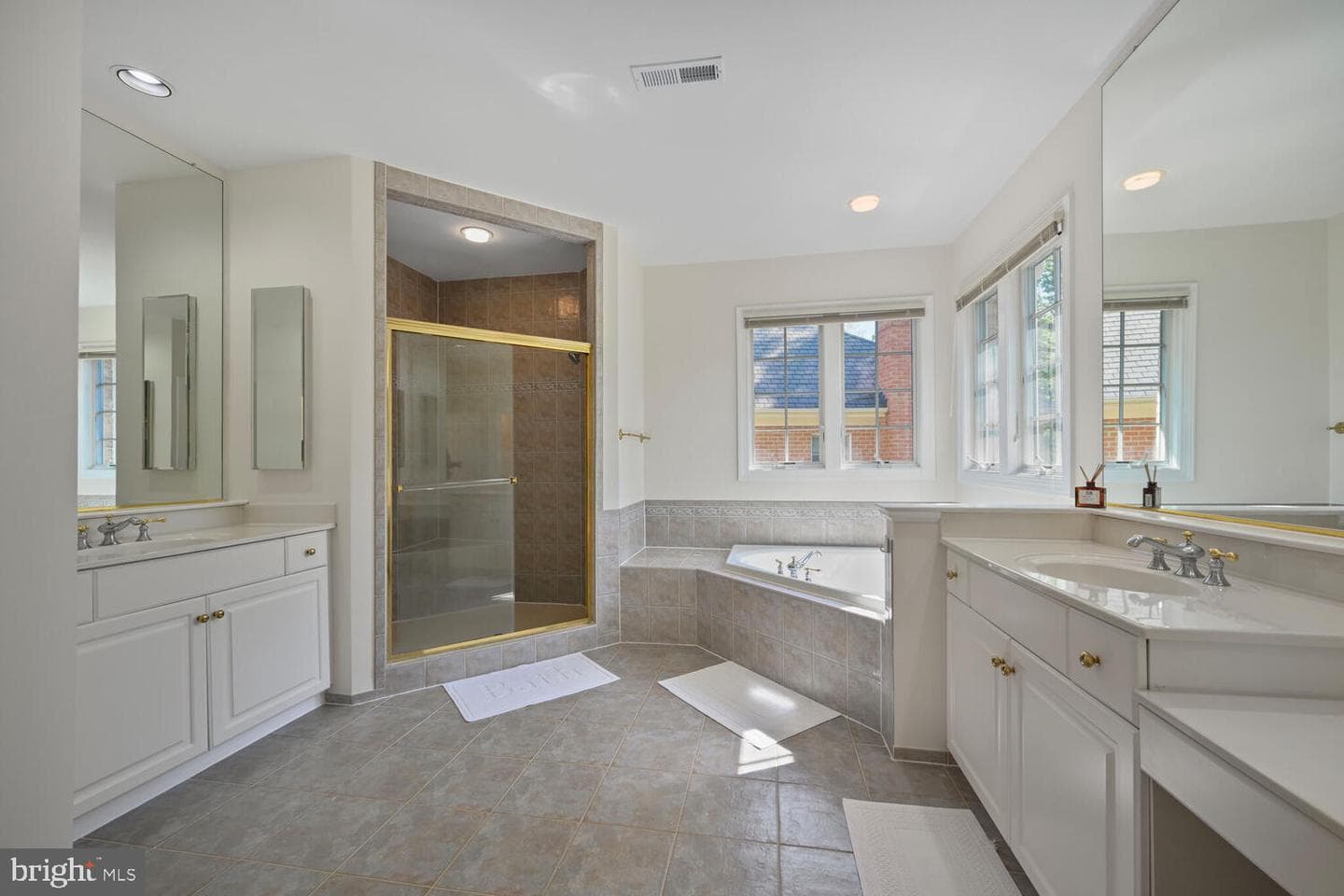 7401 Honesty Way photo 21