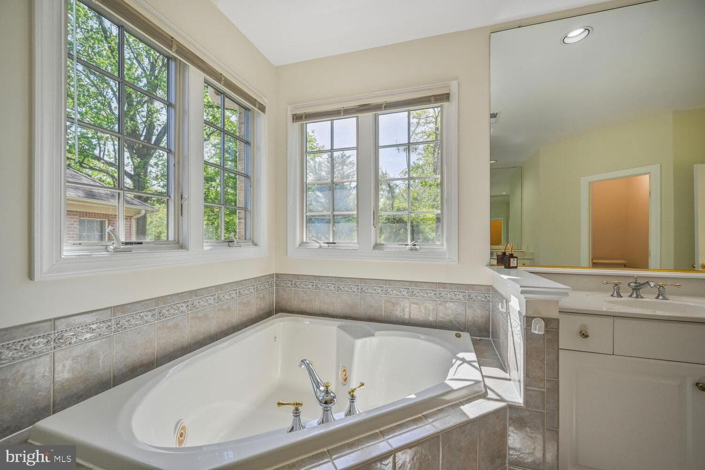 7401 Honesty Way photo 22