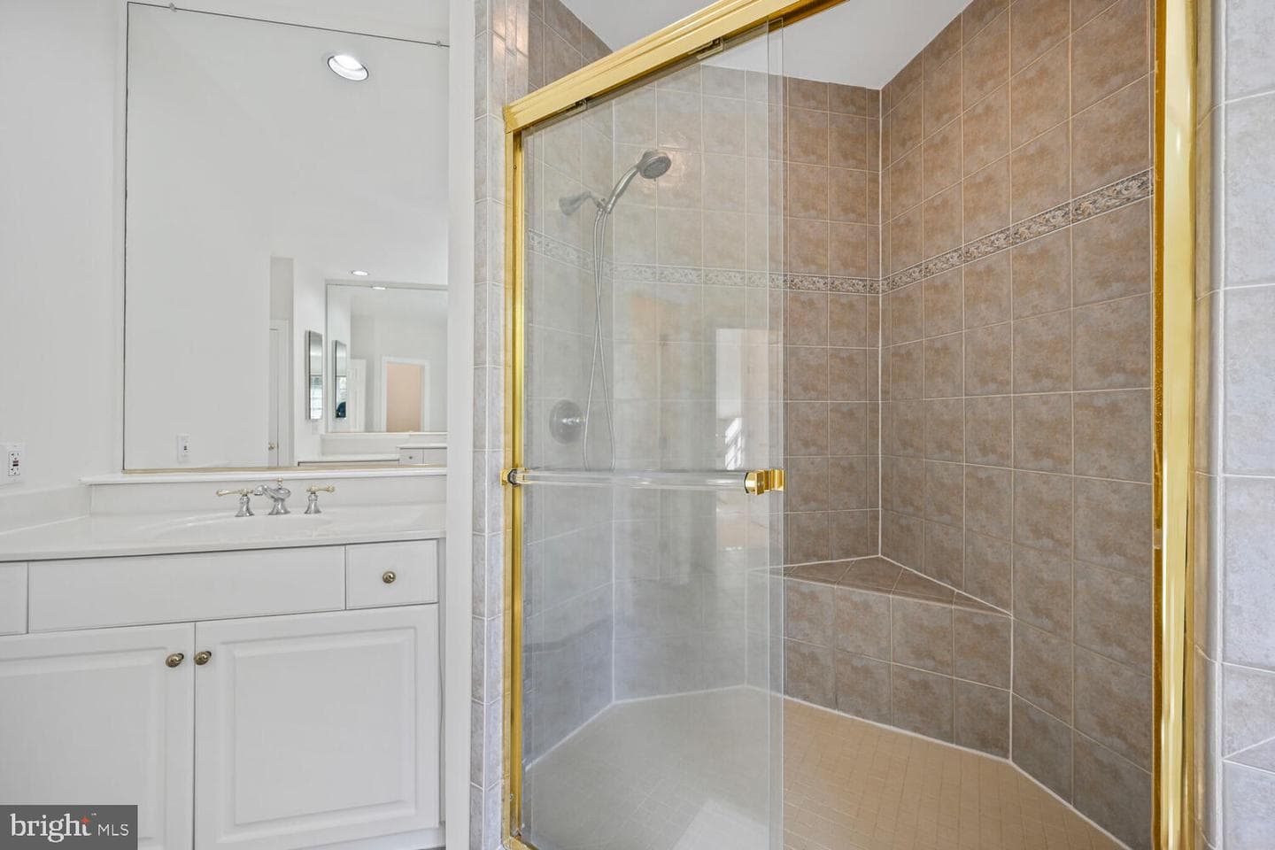 7401 Honesty Way photo 23