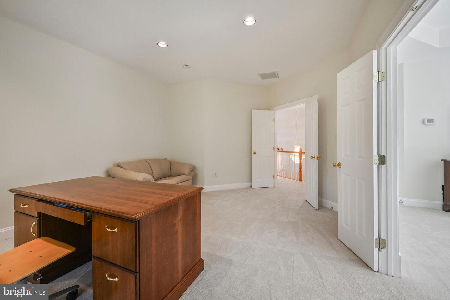 7401 Honesty Way photo 27