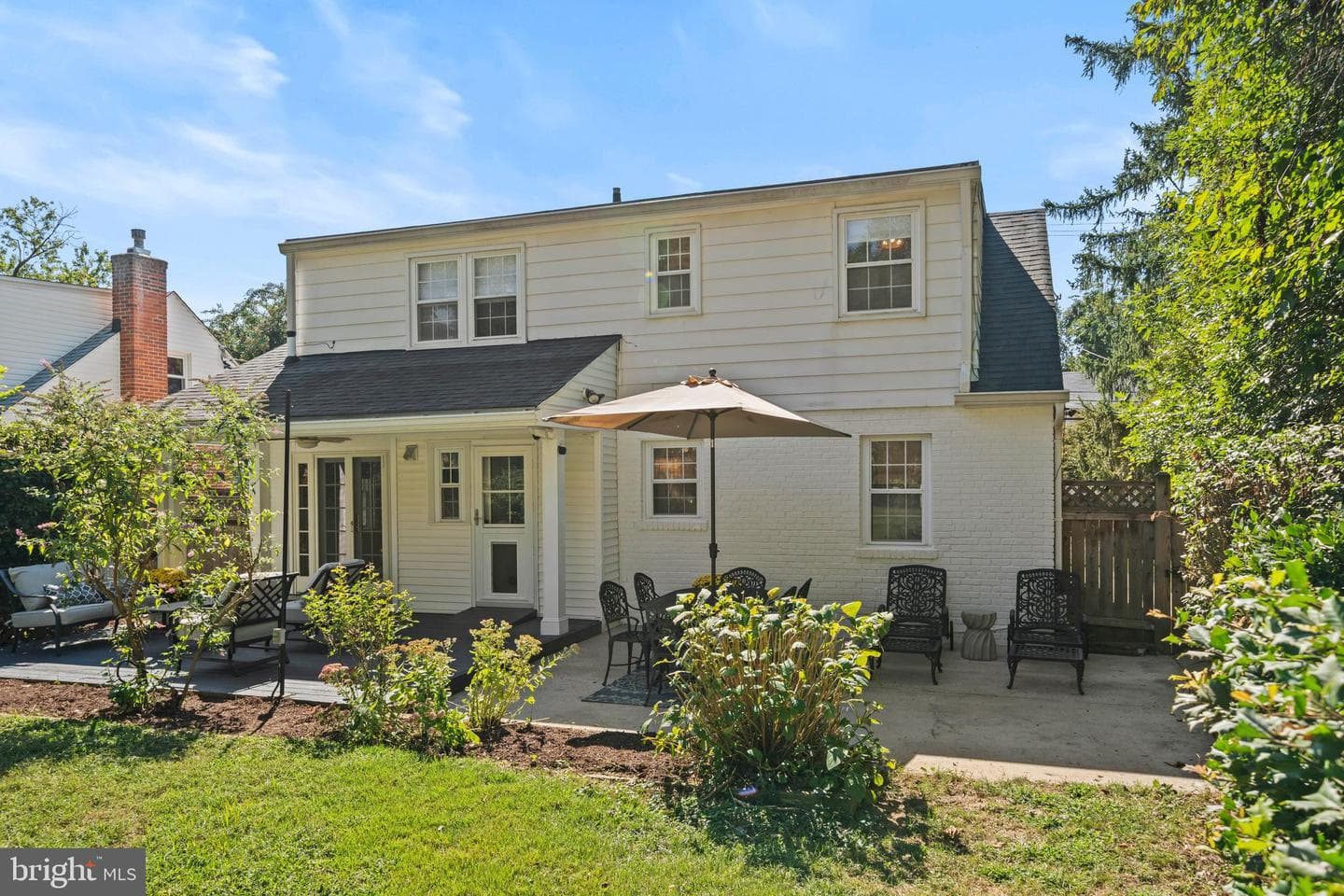 1711 Brisbane Street photo 50