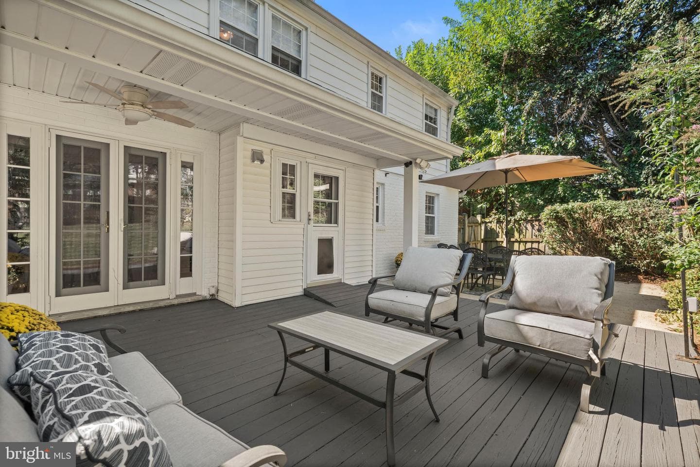 1711 Brisbane Street photo 53