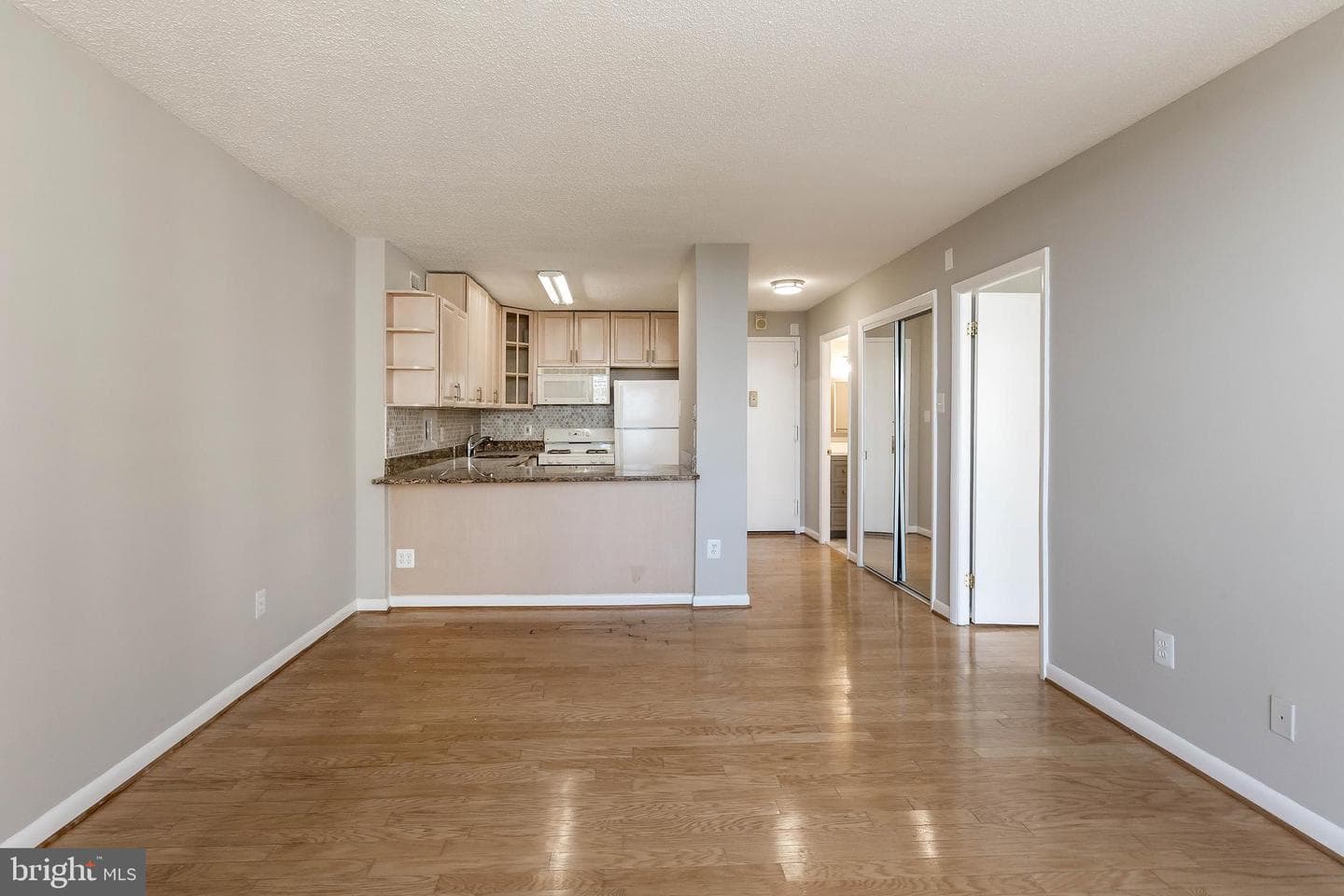 5225 Pooks Hill Road #1017s photo 15