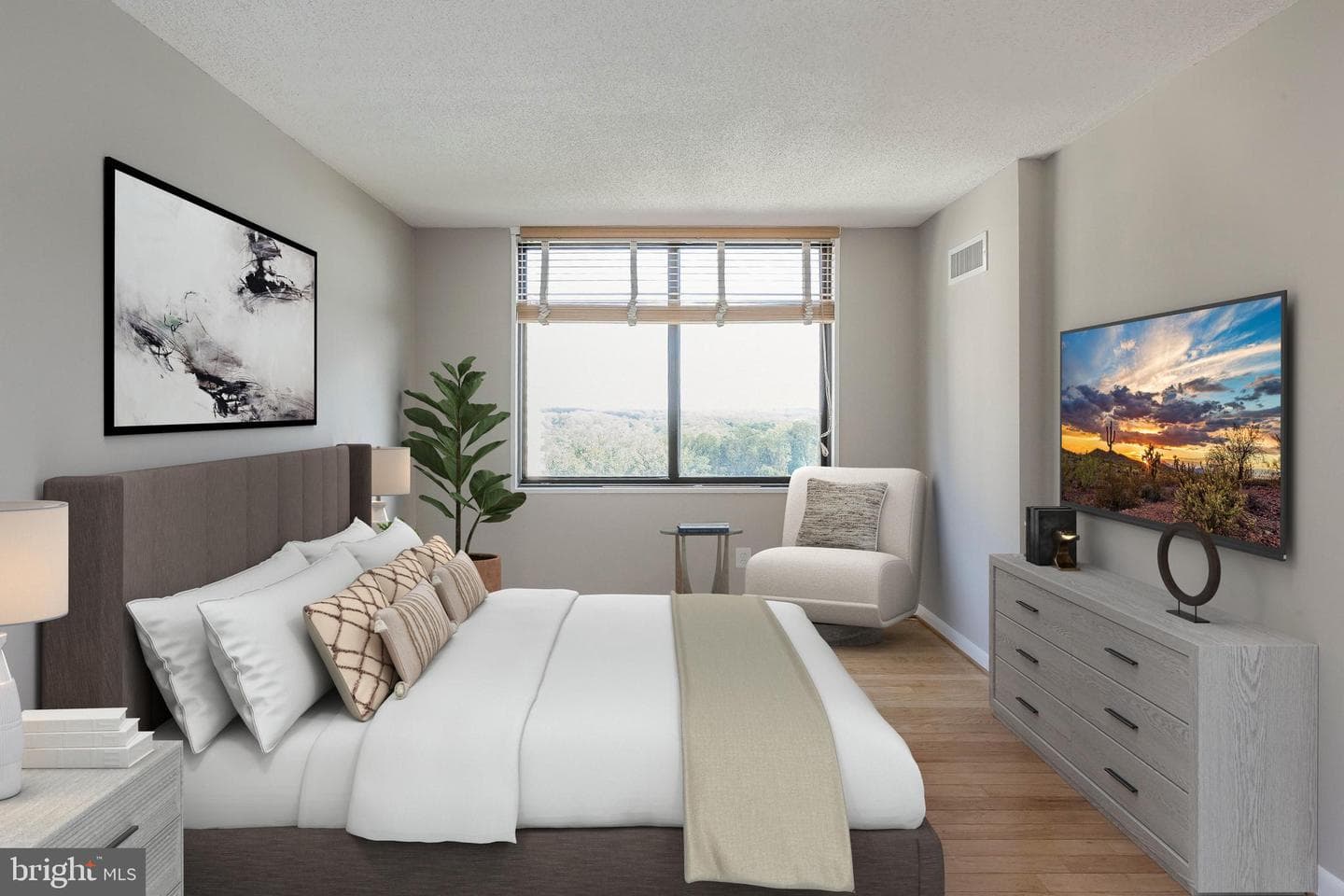 5225 Pooks Hill Road #1017s photo 2
