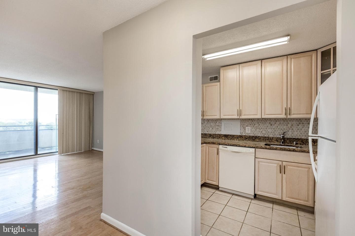 5225 Pooks Hill Road #1017s photo 20