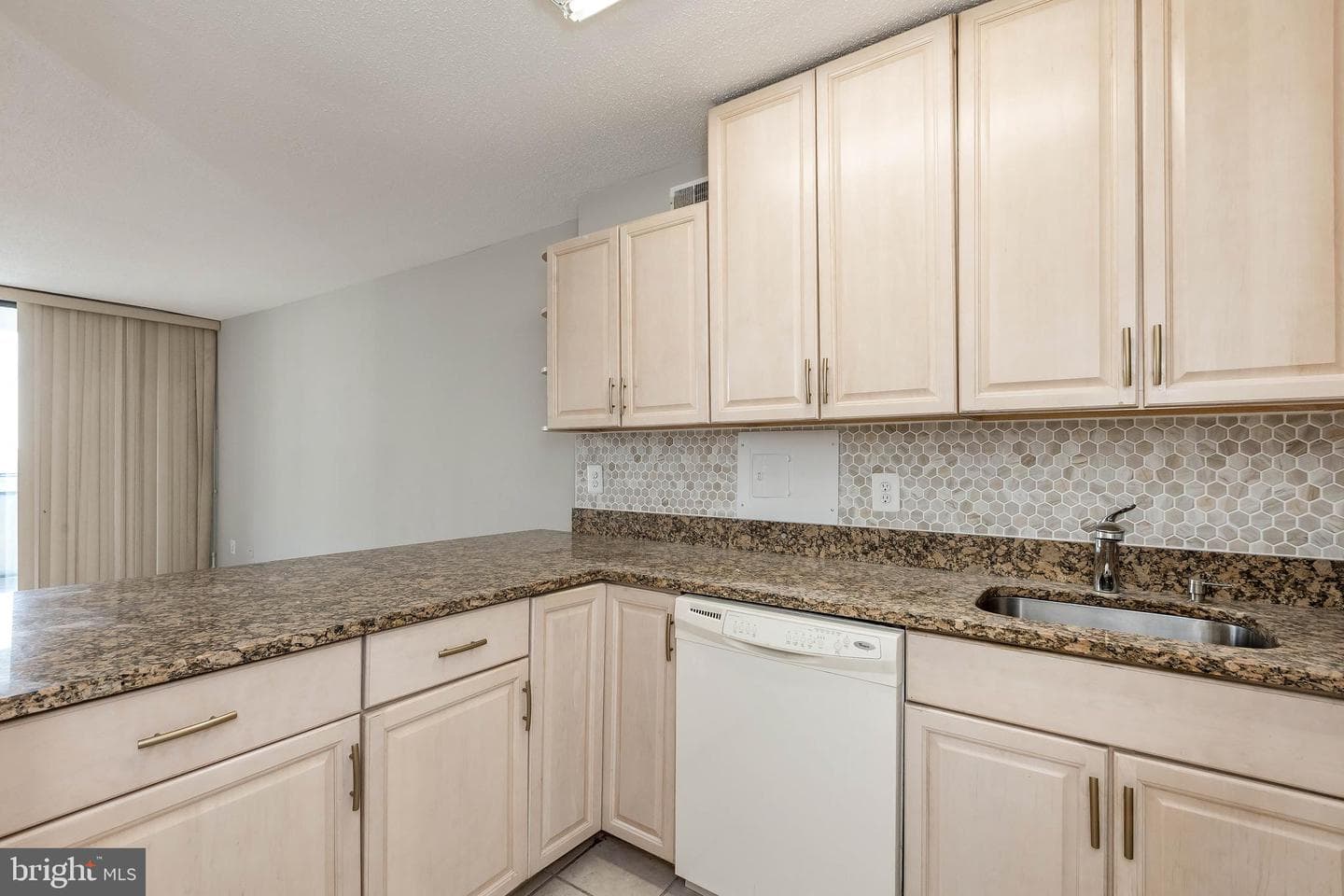 5225 Pooks Hill Road #1017s photo 22