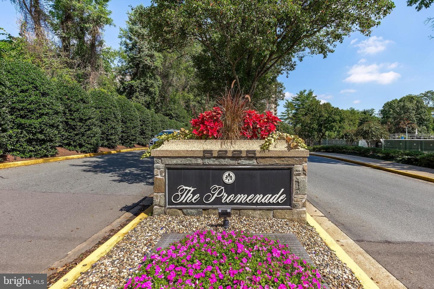 5225 Pooks Hill Road #1017s photo 3