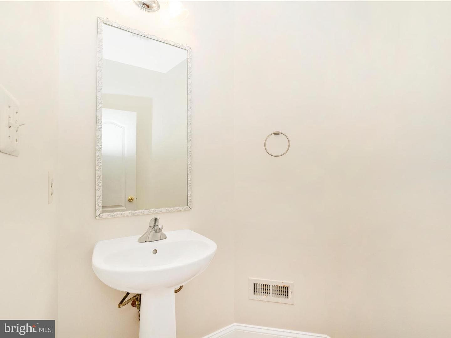 12839 Grand Elm Street photo 19