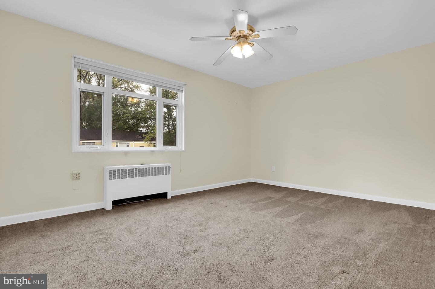 10411 Montrose Avenue #301 photo 10