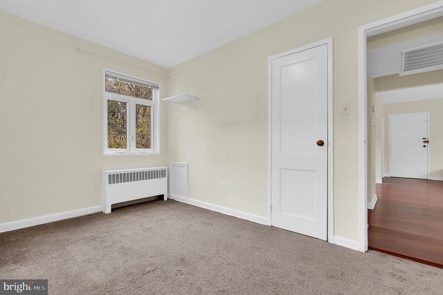 10411 Montrose Avenue #301 photo 15