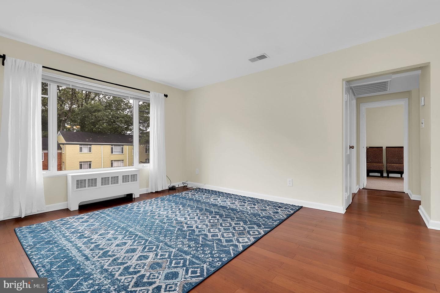 10411 Montrose Avenue #301 photo 3