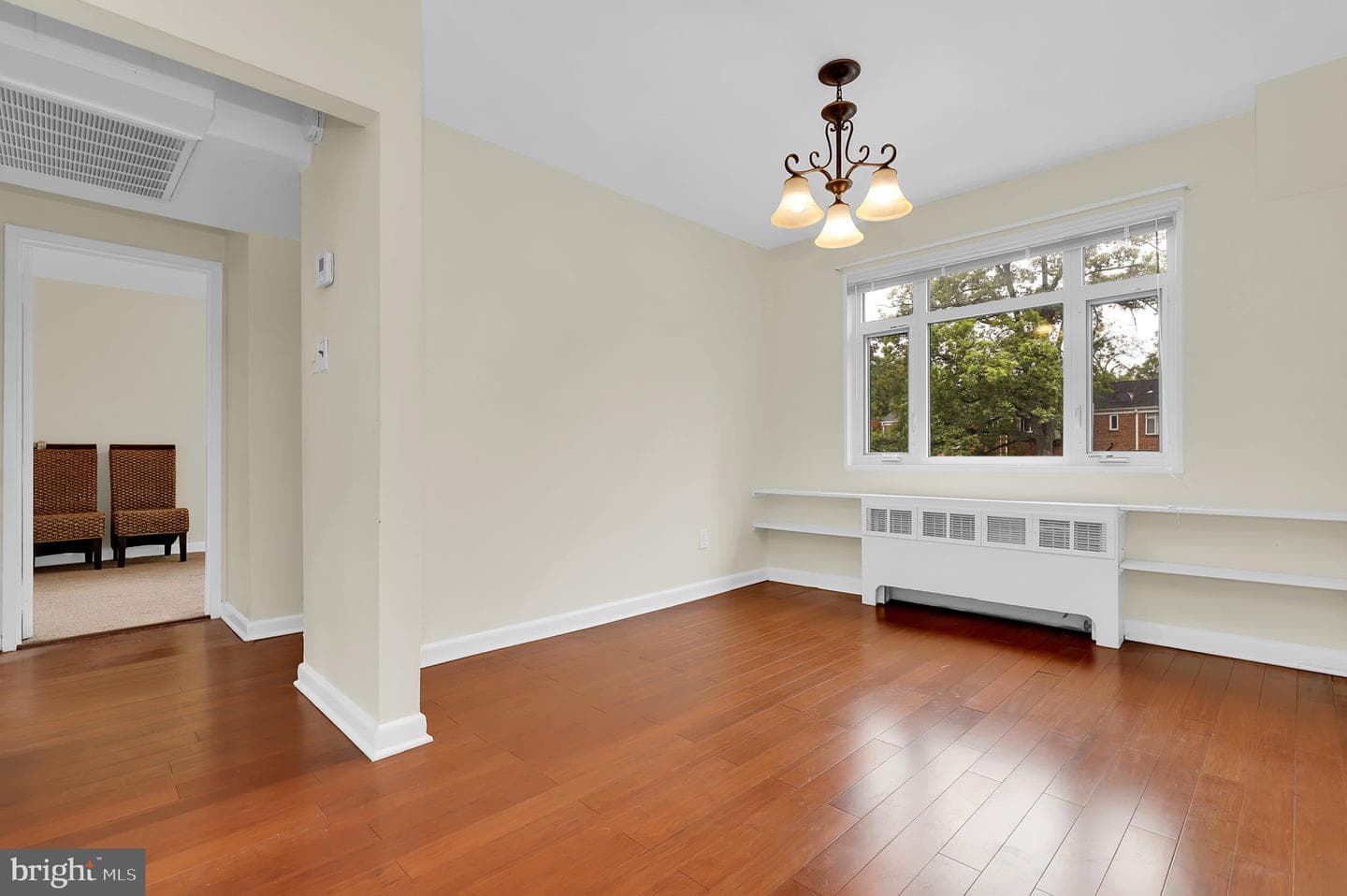 10411 Montrose Avenue #301 photo 5
