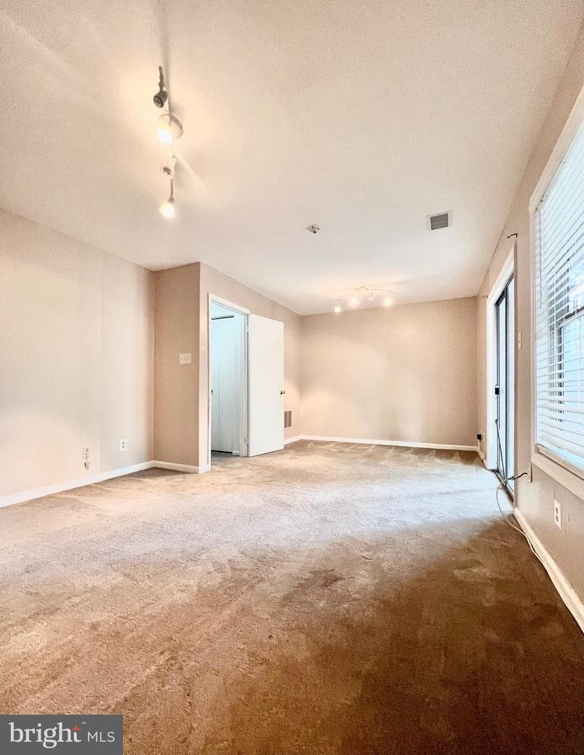 13104 Cherry Bend Terrace photo 10