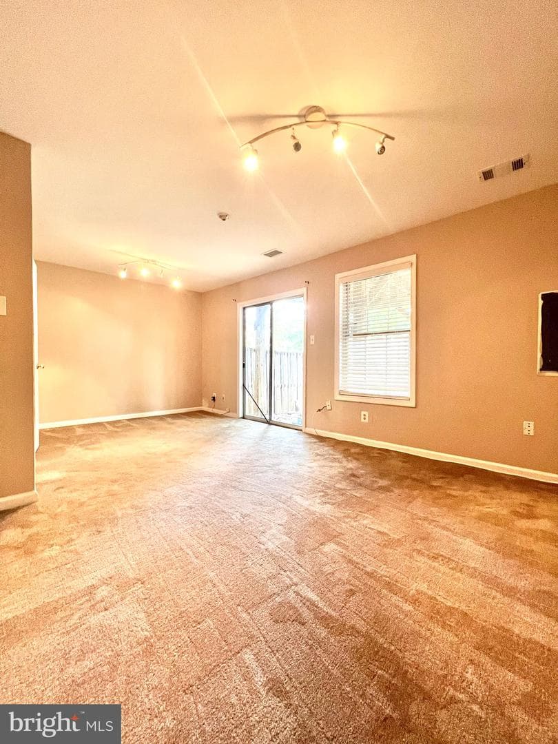 13104 Cherry Bend Terrace photo 11