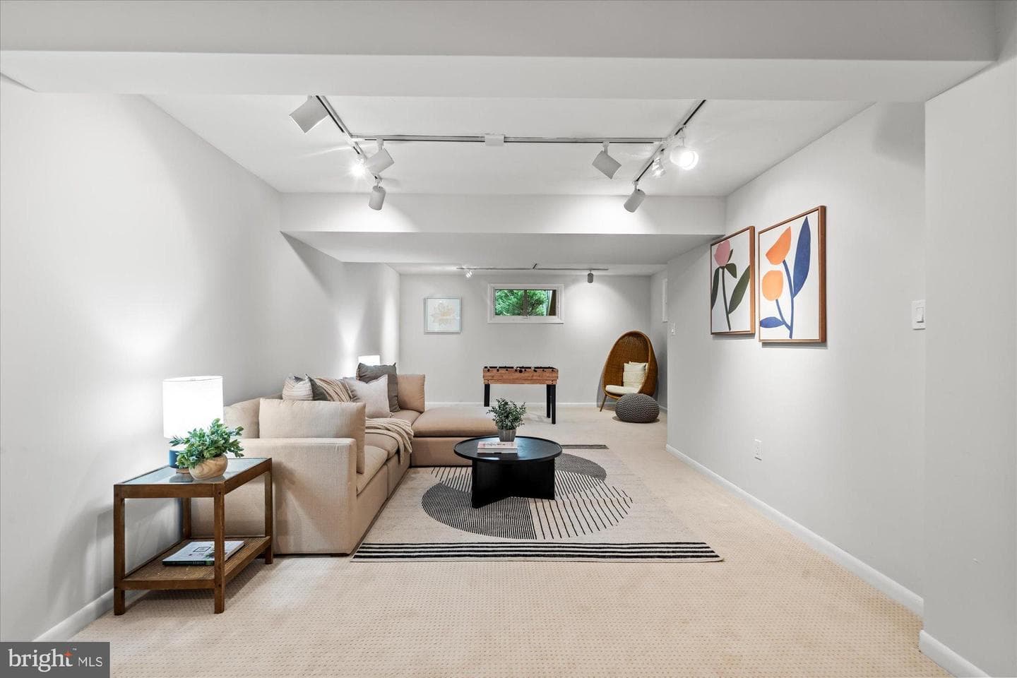 5402 Surrey Street photo 37