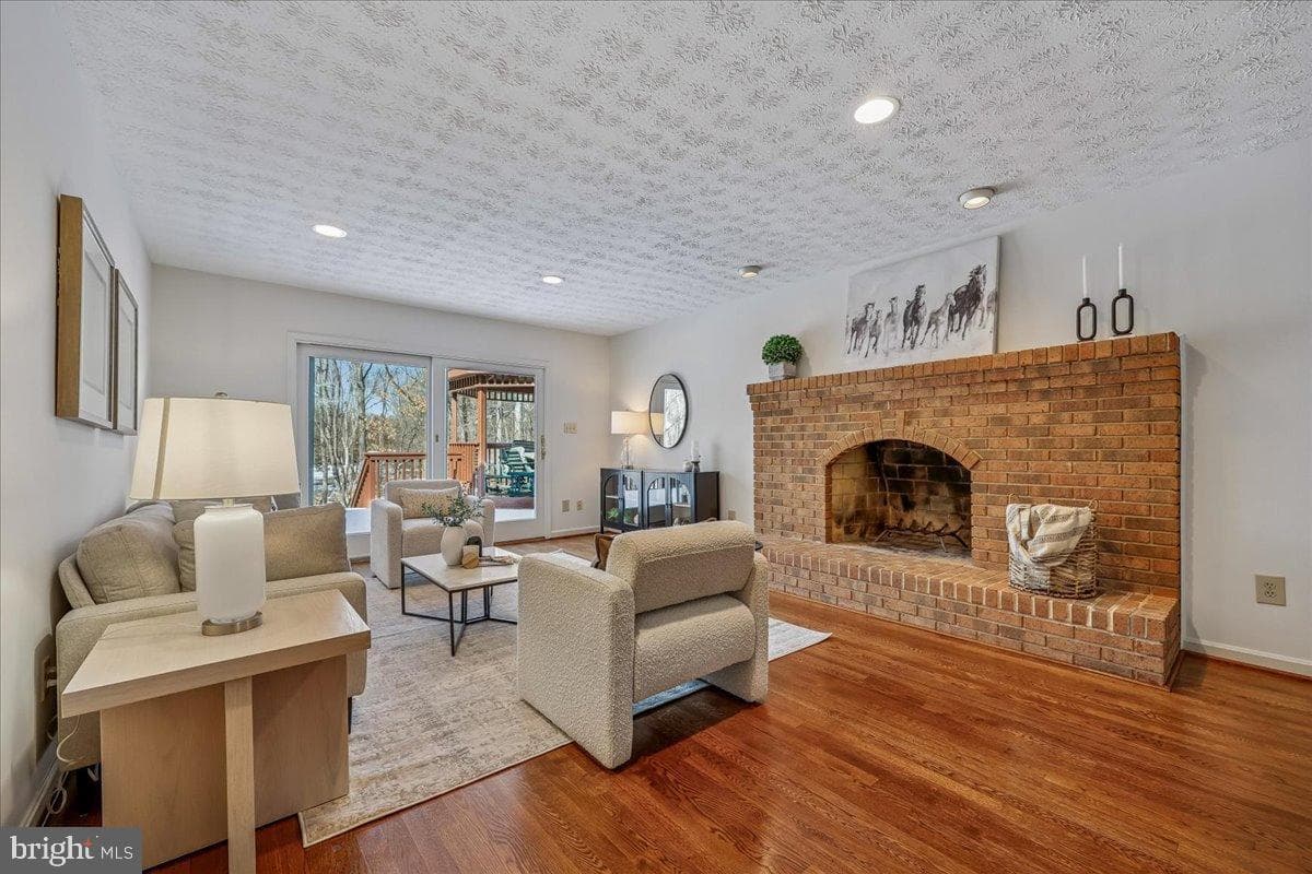 9825 Korman Court photo 21