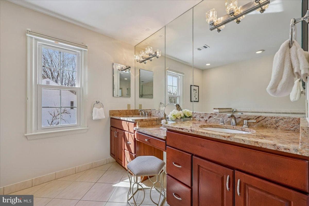 9825 Korman Court photo 28