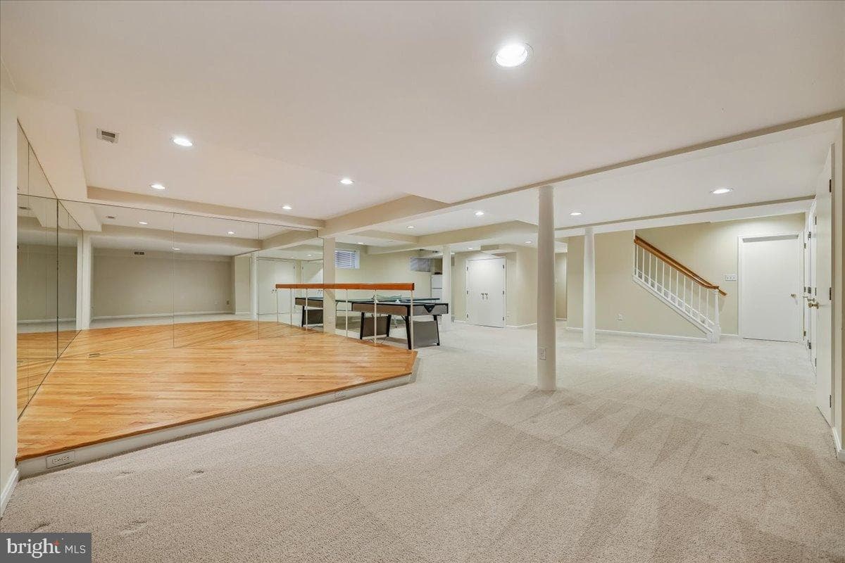 9825 Korman Court photo 38
