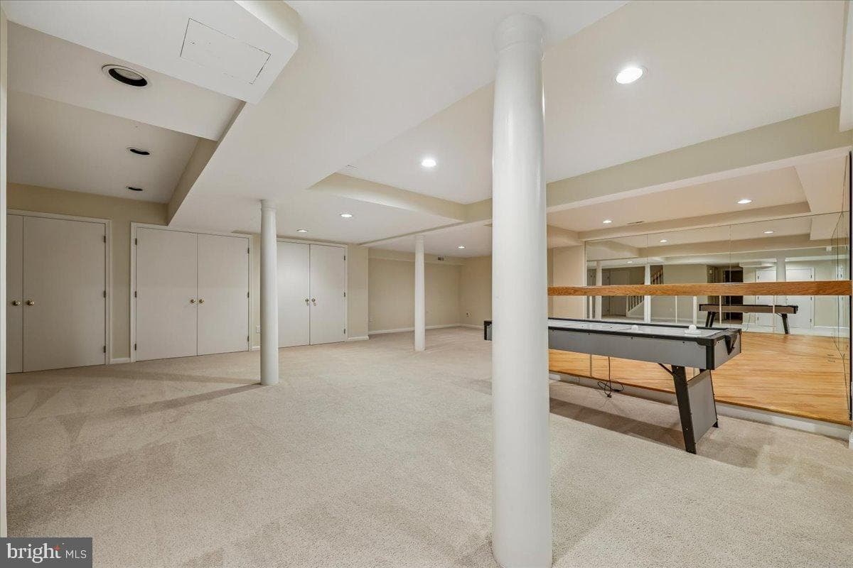 9825 Korman Court photo 39